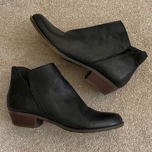 Lucky Brand Black Leather Ankle Booties size 10